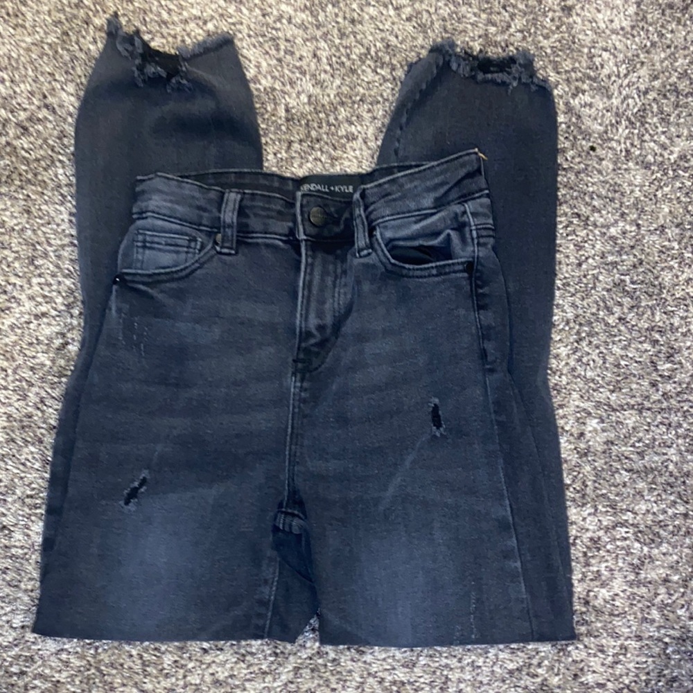 Kendall + Kylie High Rise Straight Black Distressed Jean-Size 1